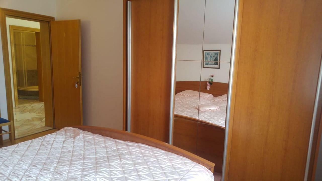 Apartman Janja Poreč Exterior foto